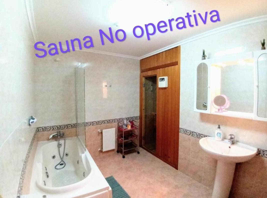 Laredo Ocean Port Apartment Стая снимка